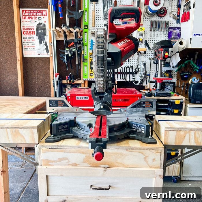Skil Miter Saw close-up of controls and settings