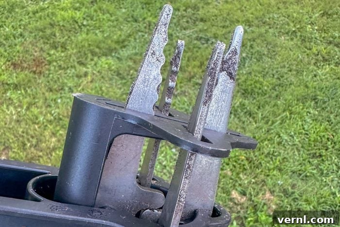Fiskars Deluxe Weeder: Budget-Friendly and Back-Saving 5 Comparing The Fiskars To Other Stand Up Weeders