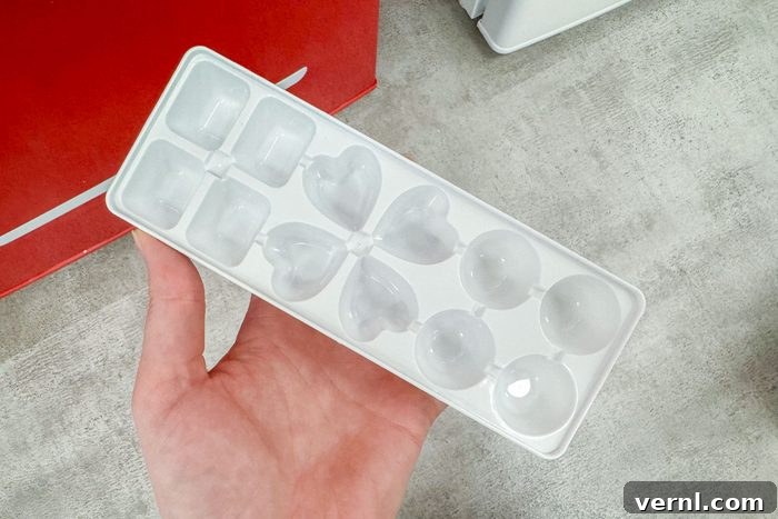 Frigidaire Retro Mini Fridge ice tray