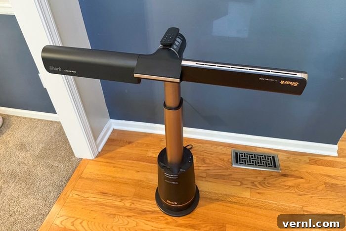 Shark TurboBlade Fan unboxing and setup components