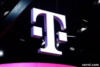 T-Mobile Shifts Veterans Onto Higher-Cost Plans