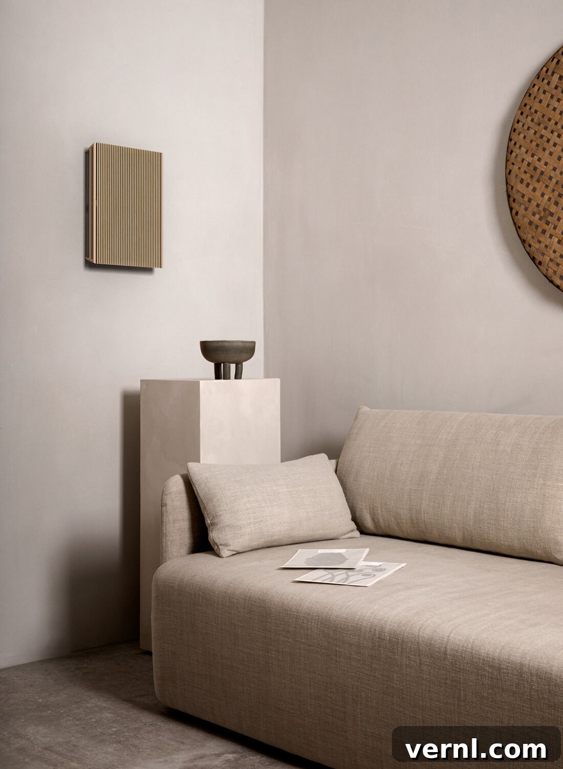 Bang & Olufsen Beosound Level: Portable Wireless Speaker 2 NA_Beosound-Level-Wall_Gold-Oak_01 1100px.jpg
