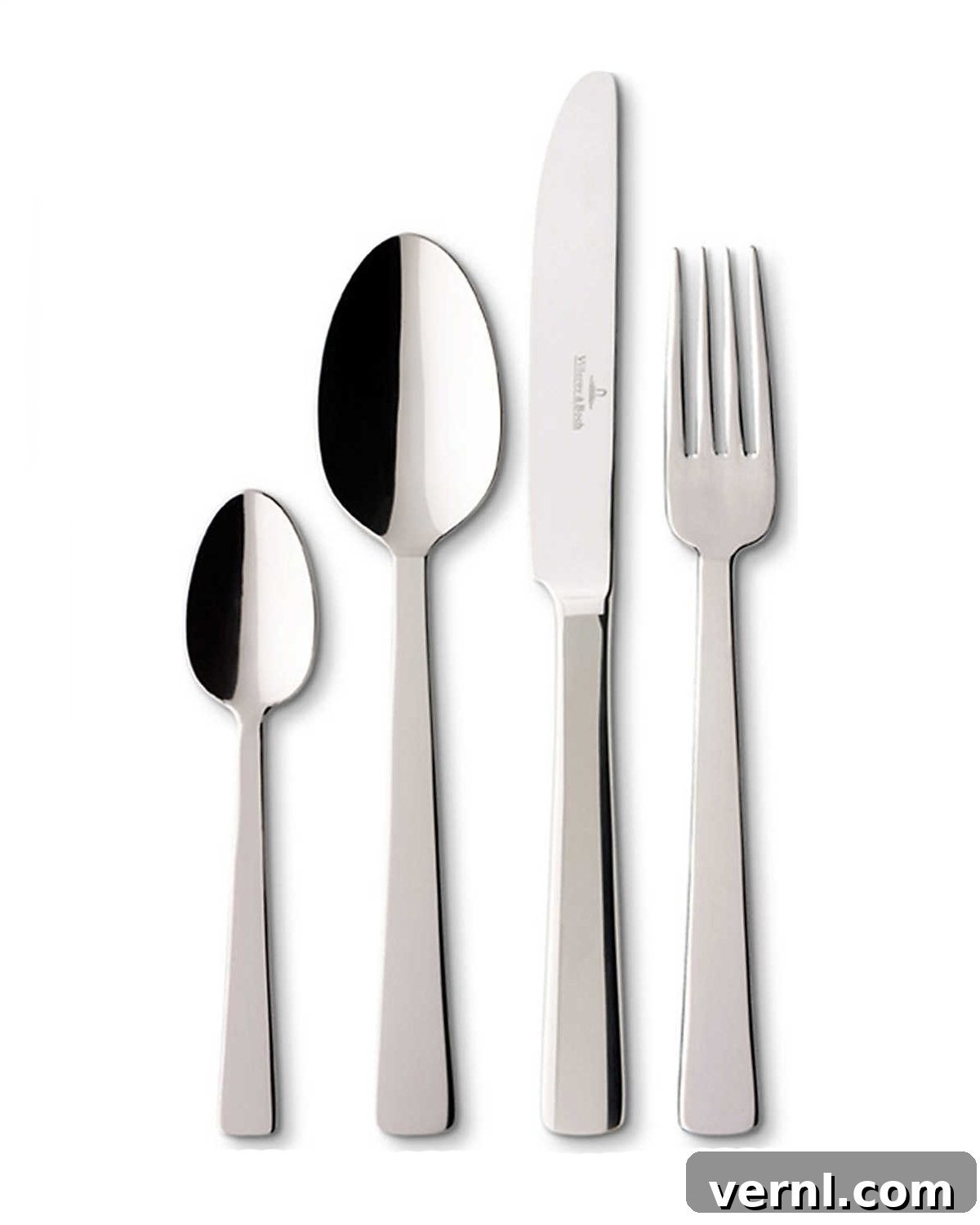Polished stainless steel minimalist cutlery set